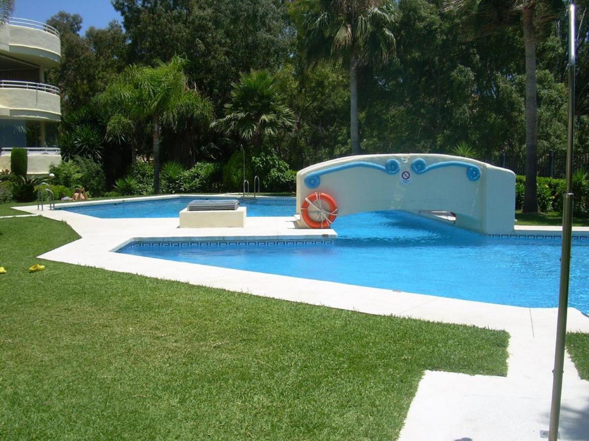 Holidays2Benalmadena Torrequebrada Sea View Front Beach With Pool Parking & Terraces Exterior foto