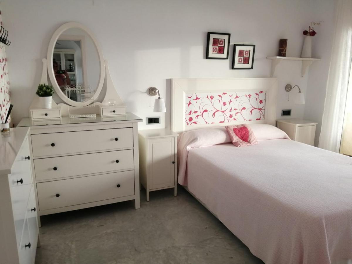 Holidays2Benalmadena Torrequebrada Sea View Front Beach With Pool Parking & Terraces Exterior foto