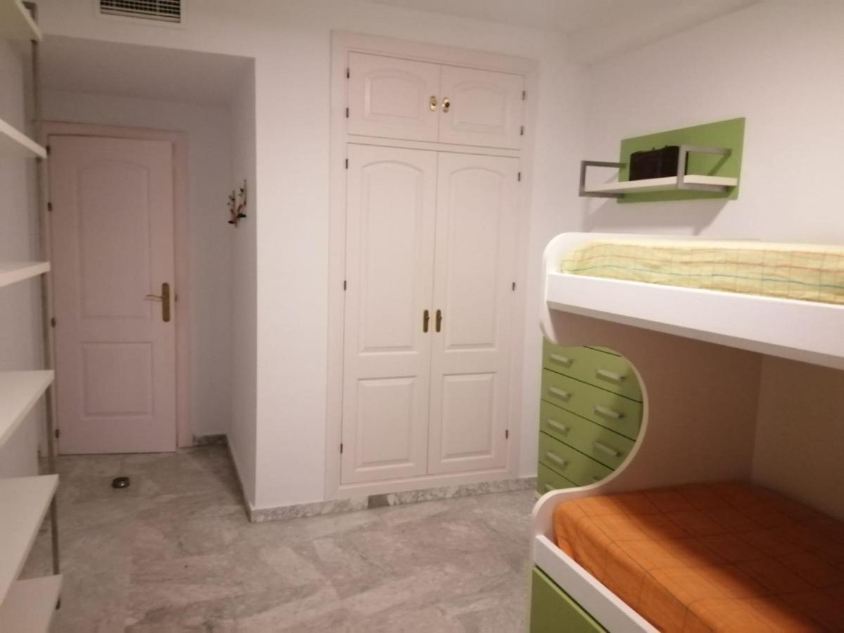 Holidays2Benalmadena Torrequebrada Sea View Front Beach With Pool Parking & Terraces Exterior foto